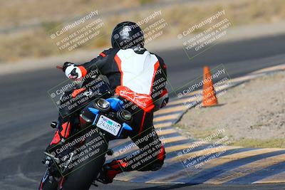 media/Apr-10-2022-SoCal Trackdays (Sun) [[f104b12566]]/Turn 11 Backside (945am)/